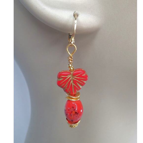 Czech Glass Earrings Artisan Made Leaf Murano Glass Beaded Red Orange Dangle NEW - Picture 2 of 10